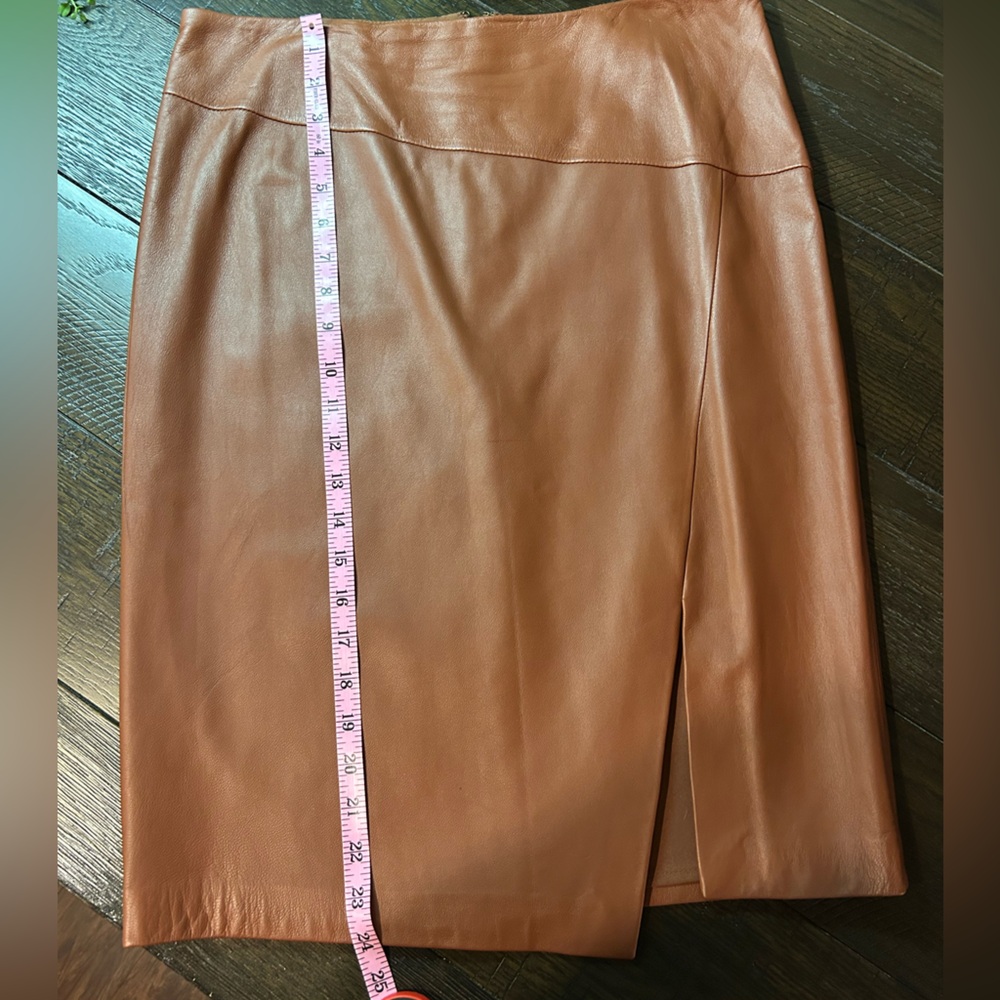 White House Black Market beautiful 100% Leather Pencil Skirt - Brown - Picture 8 of 11